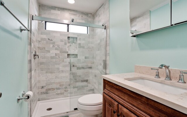 Runaway Bay 270 - 1357301