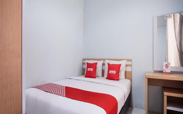 OYO 3788 Bellinn Kost Exclusive