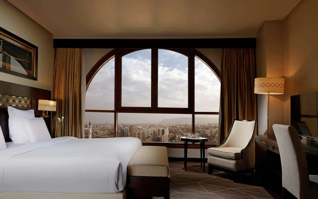 Pullman Zamzam Madina