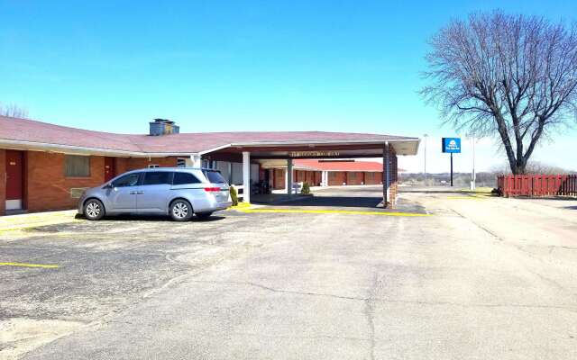 Americas Best Value Inn Belleville