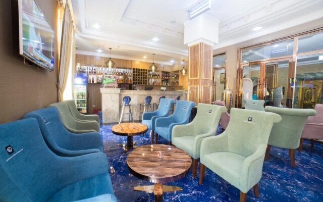 Corinthia Villa Hotel  Suites