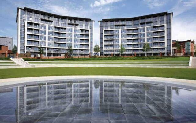 Spacious Flat in Birmingham City - Free Parking