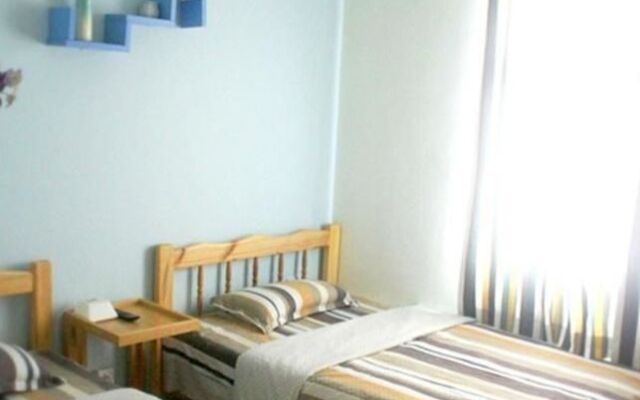 Xiamen Wake Up Naturally Inn
