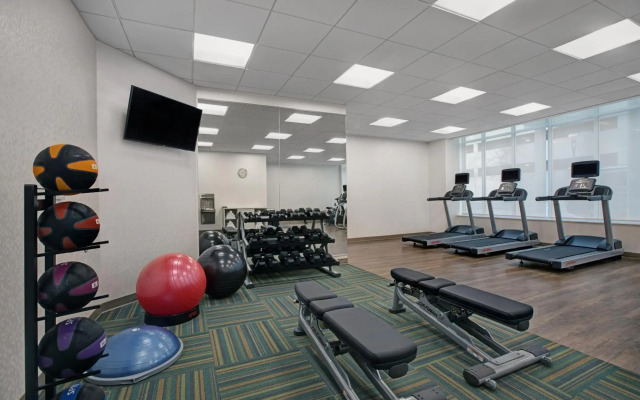Holiday Inn Express Milwaukee Downtown by IHG