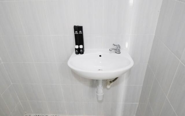 New And Modern Studio At Puncak Cbd Apartment