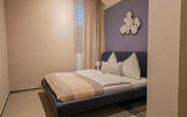 Modern and Spacious Apartments in City Center