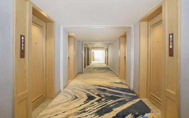 Vienna Hotel (Yingtan Yujiang Railway Station)