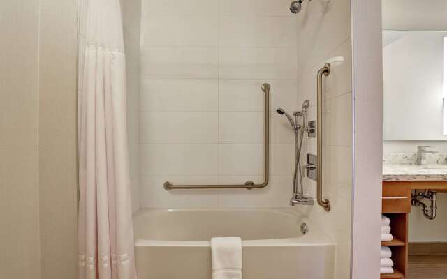 Homewood Suites by Hilton Ottawa Kanata