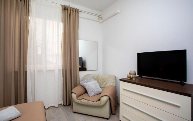 Nice Apartment in Rabac With Wifi and 2 Bedrooms
