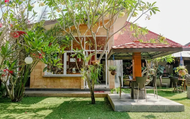 Ndalem Katong Guest House by OYO Rooms