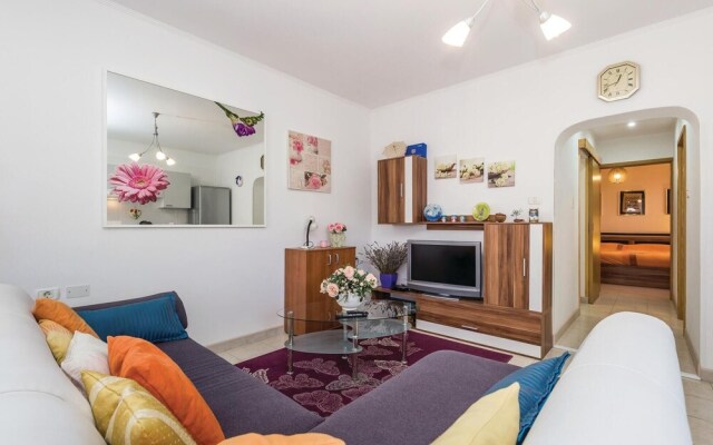 Nice Home in Rukavac With Wifi and 4 Bedrooms