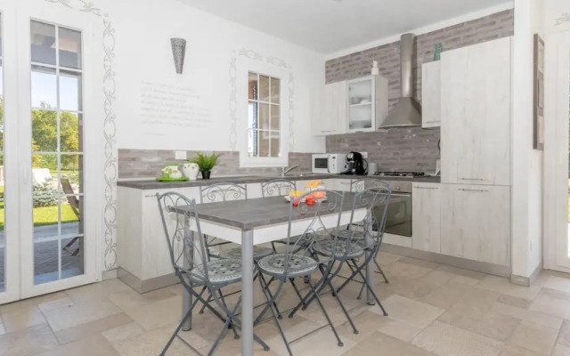 JOIVY MAS Avilo Villa Bobbio