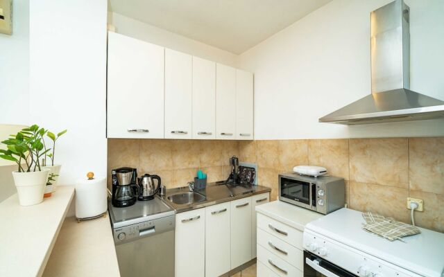 Down Town Apartments