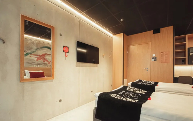Time Hotel