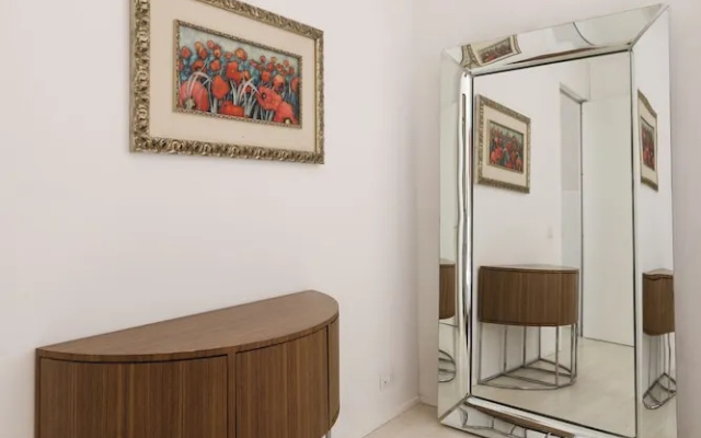 Stylish Apartment Close To Piazza Navona