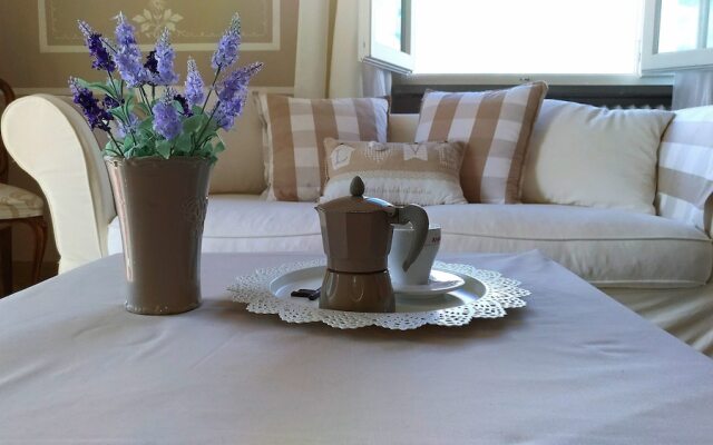 La Valinfiore Charming Ap With Pool