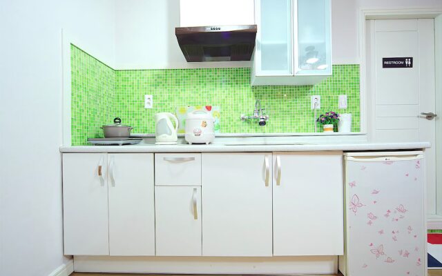 Gangneung Gyeongpo J Pension