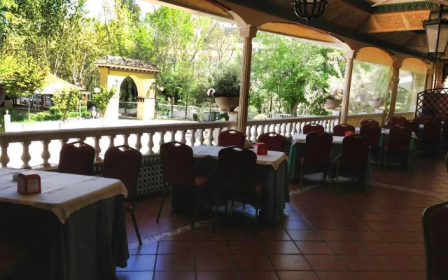 Hotel Restaurante Montserrat