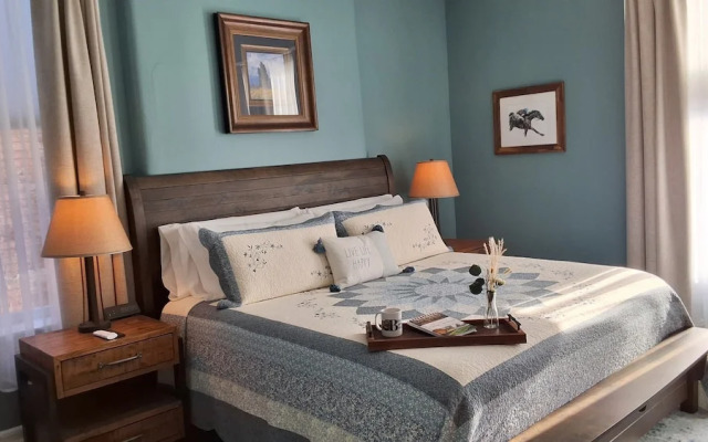 Bourbon Barrel Inn Bed & Breakfast