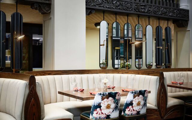 The Terrace Hotel Lakeland, Tapestry Collection by Hilton