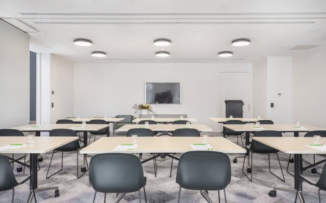 Holiday Inn Hotel & Suites Geelong, an IHG Hotel