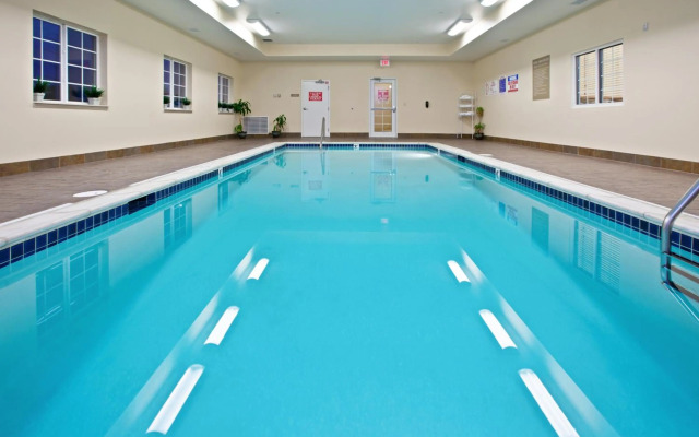 Candlewood Suites Louisville North by IHG