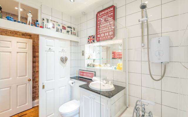 Outstanding Oxford Circus Home