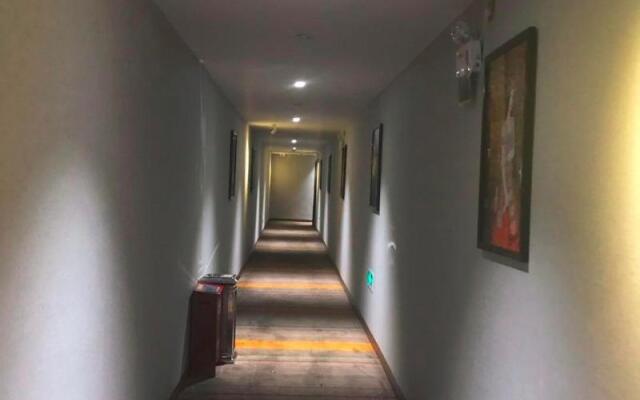 7 Days Inn Lhasa Ali Shanxi Road