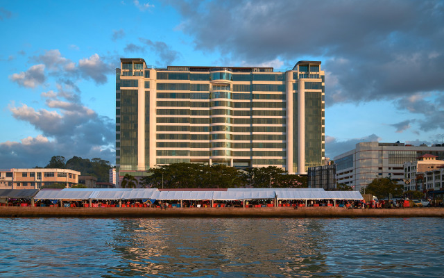 Le Meridien Kota Kinabalu