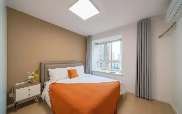 Tyms Changning Spacious 3BR 2BA APT