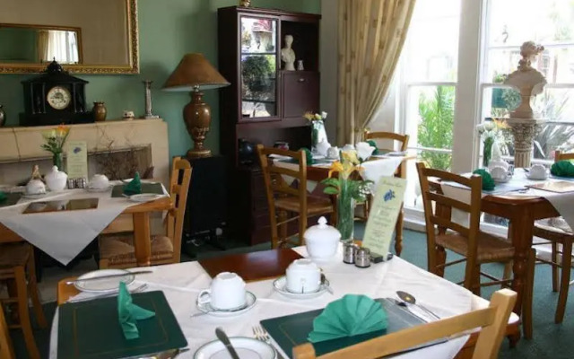 Wayfarer Guest House