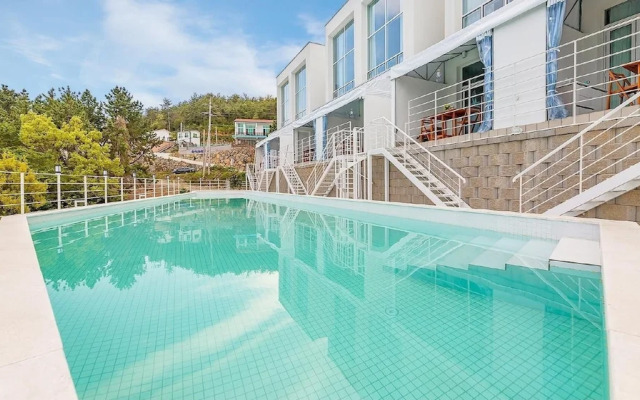 Yeosu Nukim Poolvilla