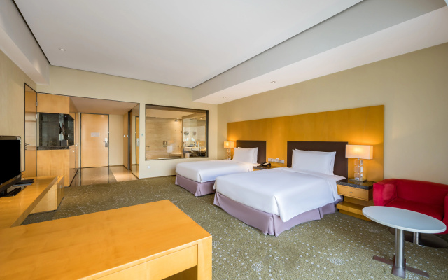 Crowne Plaza Tianjin Binhai – Guest Rooms – Tianjin