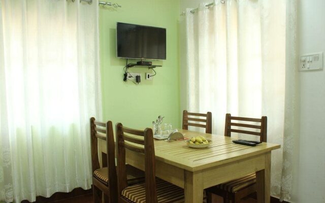 Oyo 9355 Holy Cross Home Stay