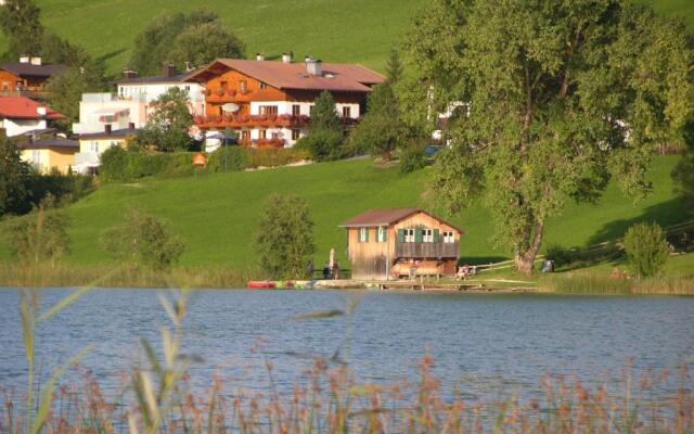 Haus Seeblick am See
