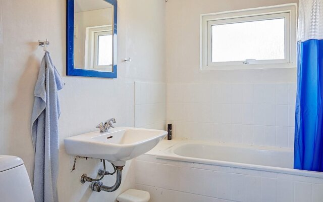 8 Person Holiday Home in Rø Gudhjem
