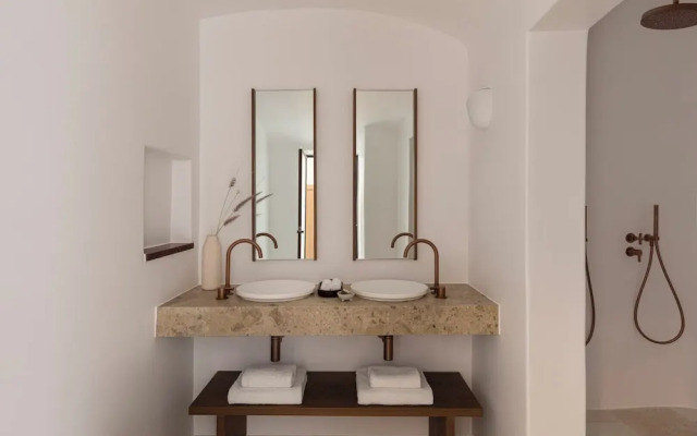 Canaves Oia
