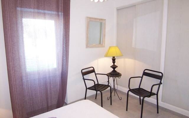 APARTMENT CHIOLA RDC - BEACH ON FOOT- SOLARO Apartment 1