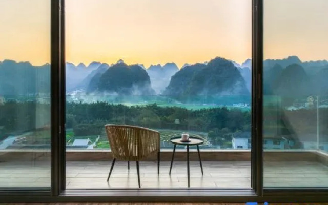 Xingyi Wanfeng Linyue Qili Mountain and Homestay