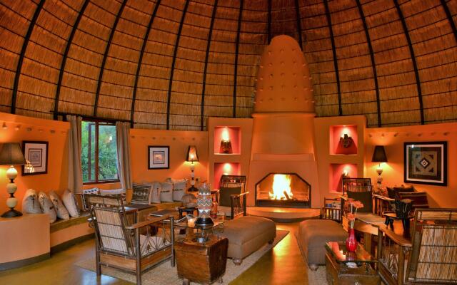 Hoyo Hoyo Safari Lodge