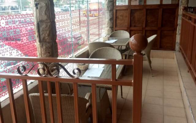 Countryhouse Inn Hotel