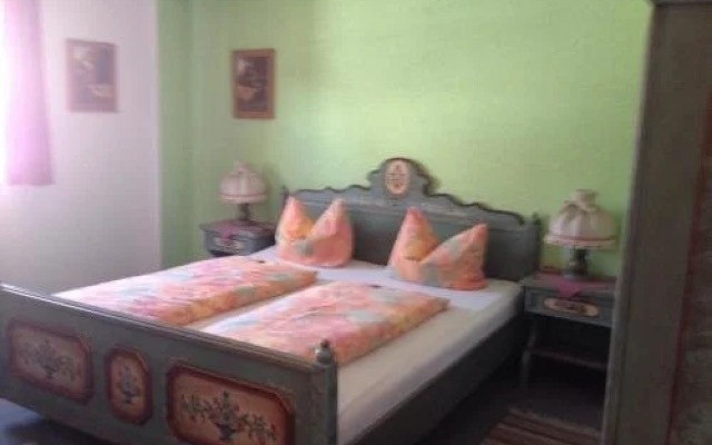 Nickels & Dimes Hotel