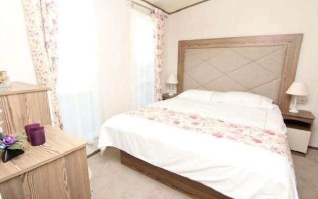 zu Jeddelohs Rosengarten Hotel & Bungalows