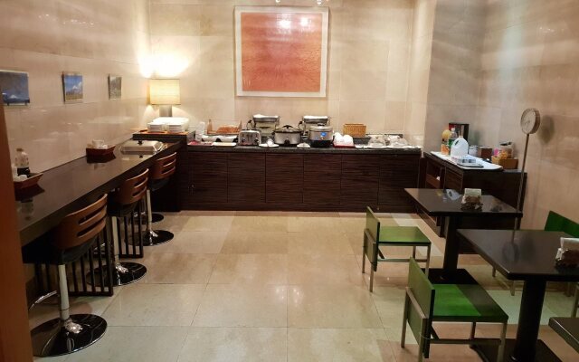 Solium Business Hotel
