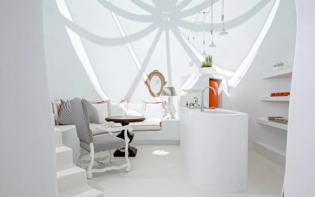 Kamini Santorini Luxury Villas