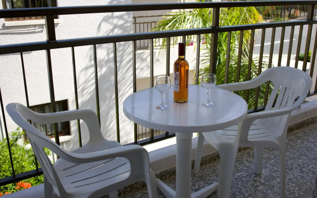 Maricosta Hotel Apartments