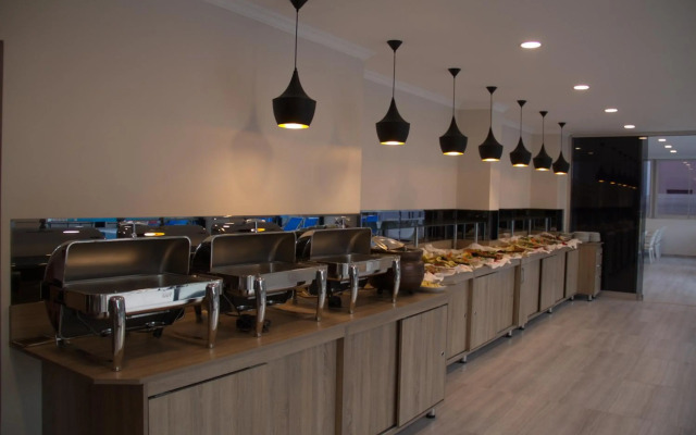 Remer Hotel