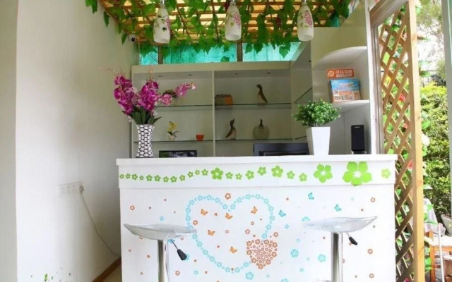 Xiamen Bloom Pinellia Holiday Home