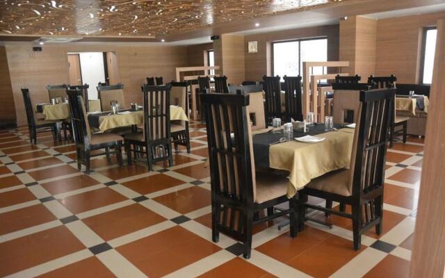 OYO Rooms Court Circler