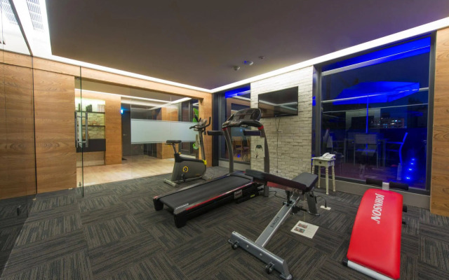 Simple Plus Hotel